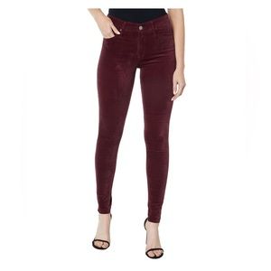 AG Farrah Skinny Velvet pants size 26.